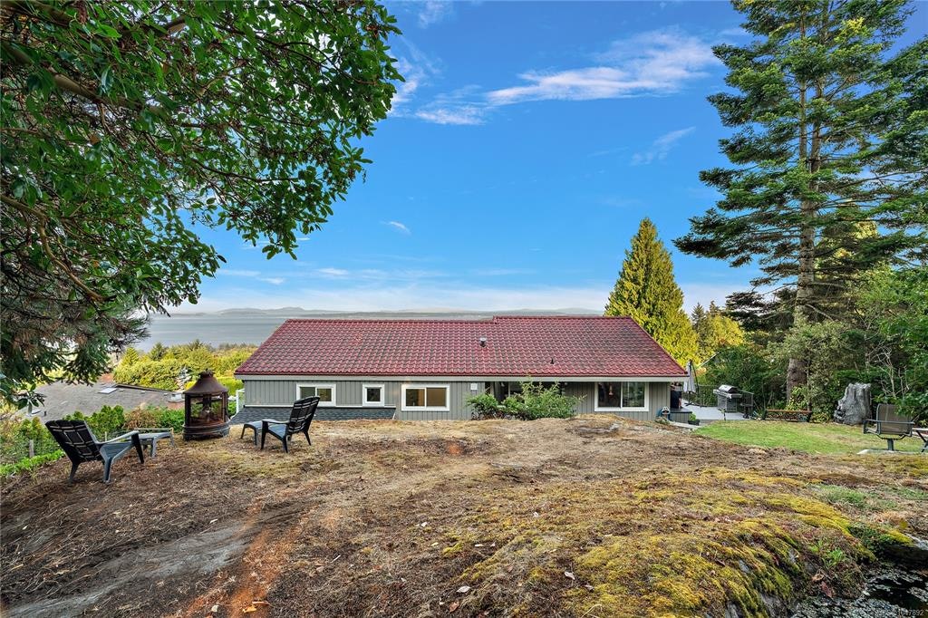 8750 Pender Park Drive, North Saanich, BC, V8L 3Z5 - 43