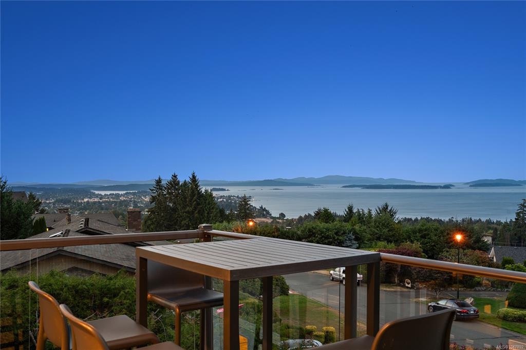 8750 Pender Park Drive, North Saanich, BC, V8L 3Z5 - 34