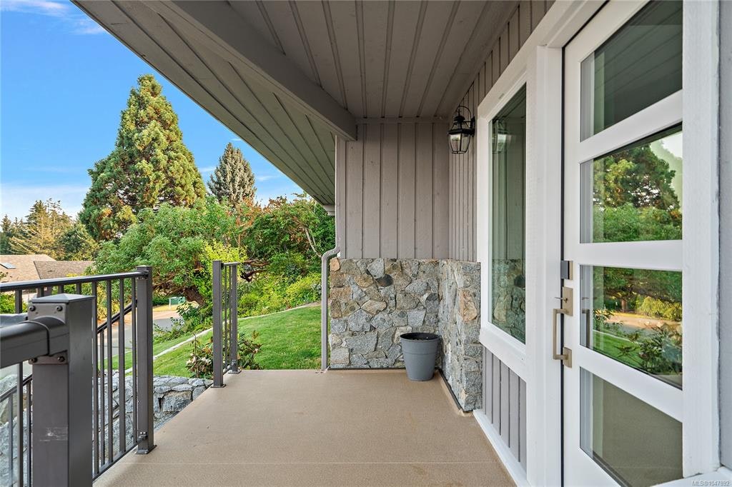 8750 Pender Park Drive, North Saanich, BC, V8L 3Z5 - 29