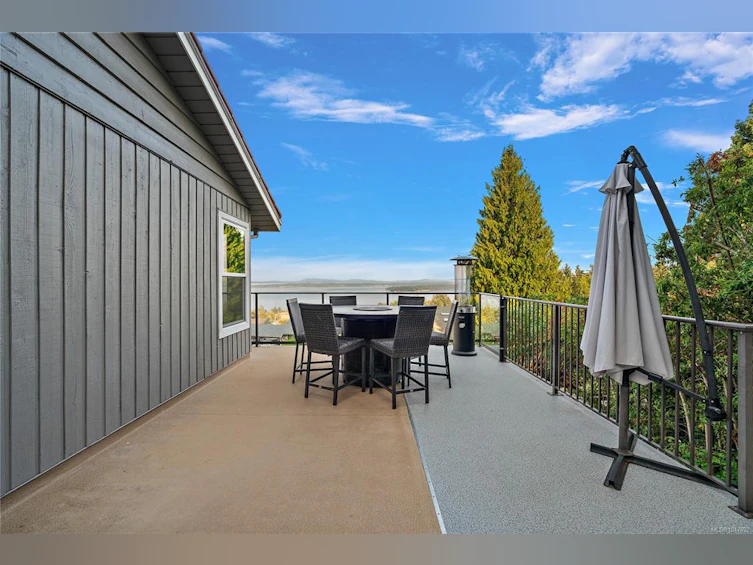8750 Pender Park Drive, North Saanich, BC, V8L 3Z5 - 15
