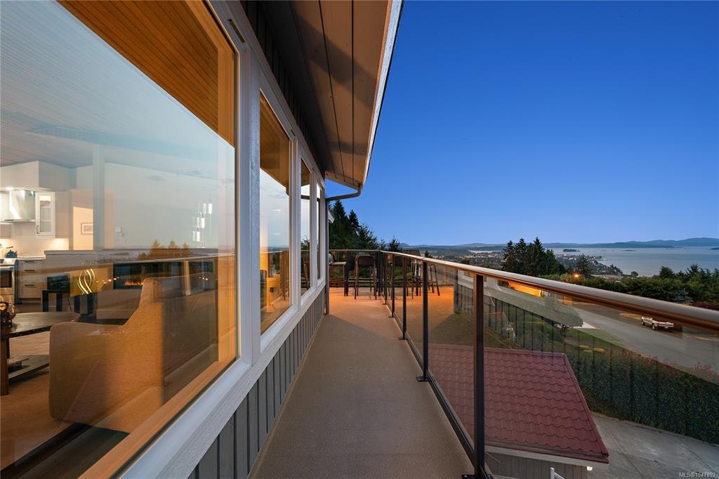 8750 Pender Park Drive, North Saanich, BC, V8L 3Z5 - 35