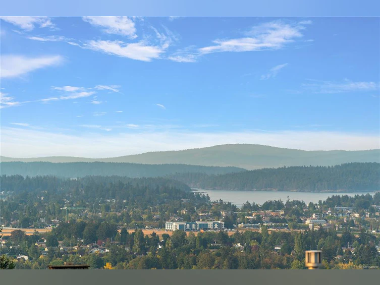 8750 Pender Park Drive, North Saanich, BC, V8L 3Z5 - 39