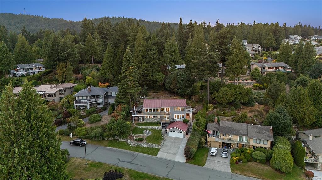 8750 Pender Park Drive, North Saanich, BC, V8L 3Z5 - 5