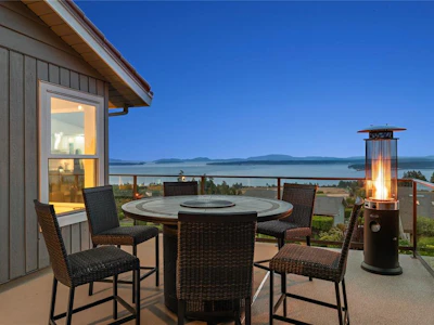 8750 Pender Park Drive - 4