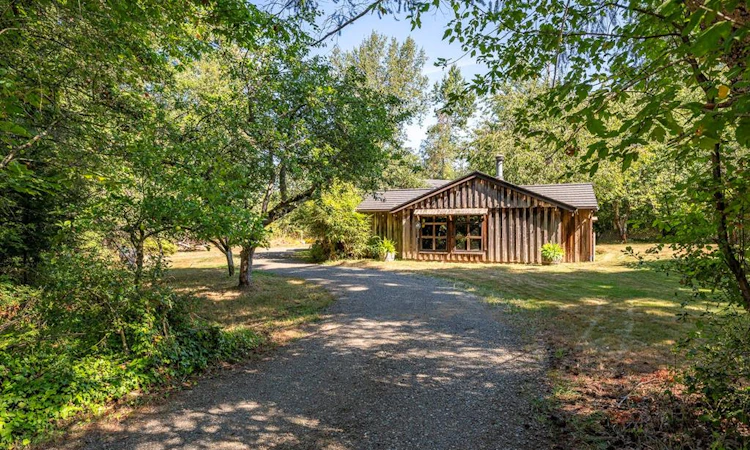 2496 Back Road