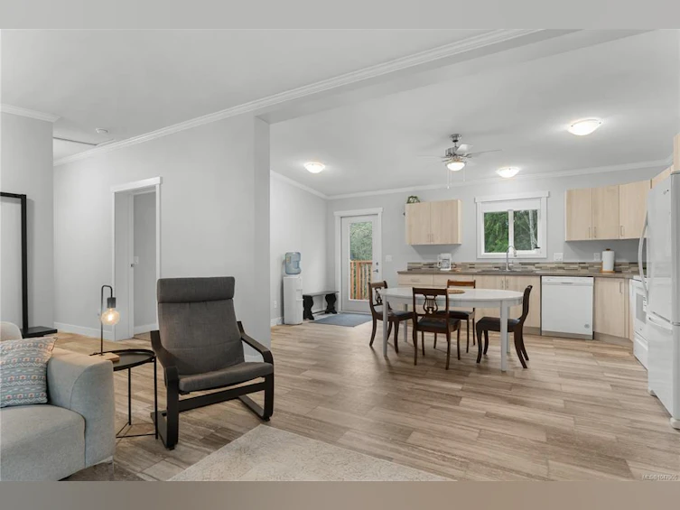 1040 Conville Road, Gabriola Island, BC, V0R 1X2 - 24