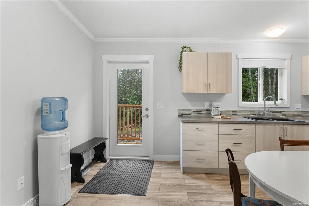 1040 Conville Road, Gabriola Island, BC, V0R 1X2 - 13