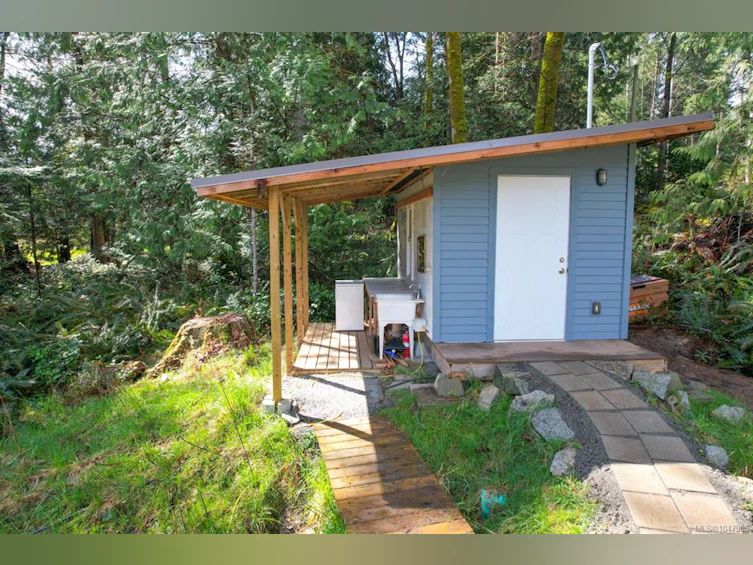 1040 Conville Road, Gabriola Island, BC, V0R 1X2 - 38