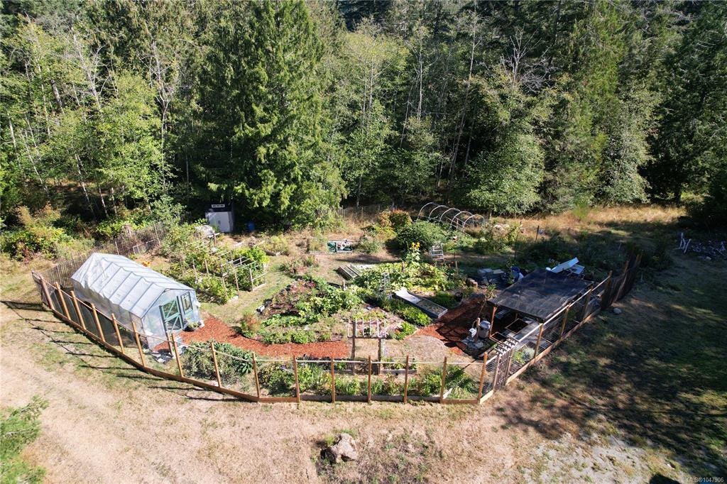 1040 Conville Road, Gabriola Island, BC, V0R 1X2