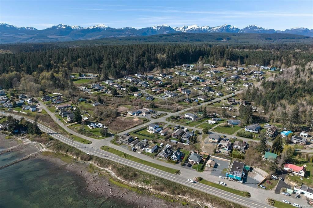 5570 Horne Street, Union Bay, BC, V0R 3B0 - 15