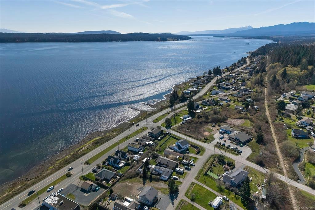 5570 Horne Street, Union Bay, BC, V0R 3B0 - 11