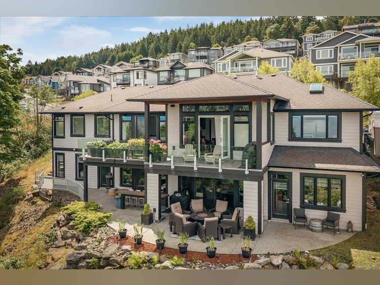 5238 Norton Road, Nanaimo, BC, V9T 0B9 - 2