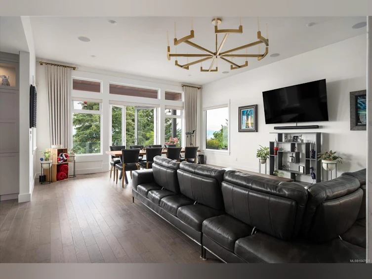 5238 Norton Road, Nanaimo, BC, V9T 0B9 - 5