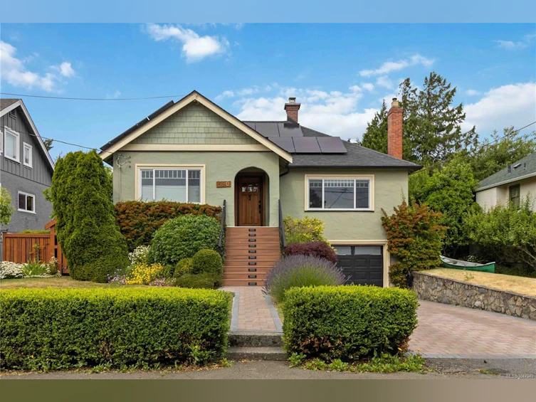 590 Monterey Avenue, Oak Bay, BC, V8S 4T9 - 2