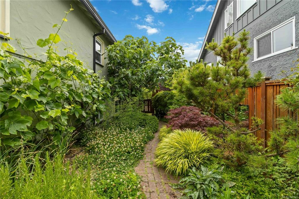 590 Monterey Avenue, Oak Bay, BC, V8S 4T9 - 58