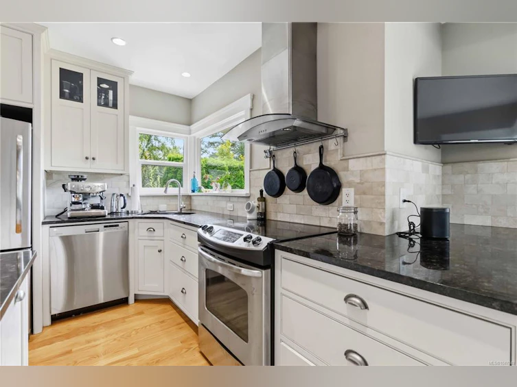 590 Monterey Avenue, Oak Bay, BC, V8S 4T9 - 23