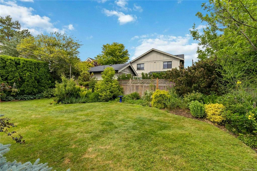 590 Monterey Avenue, Oak Bay, BC, V8S 4T9 - 57