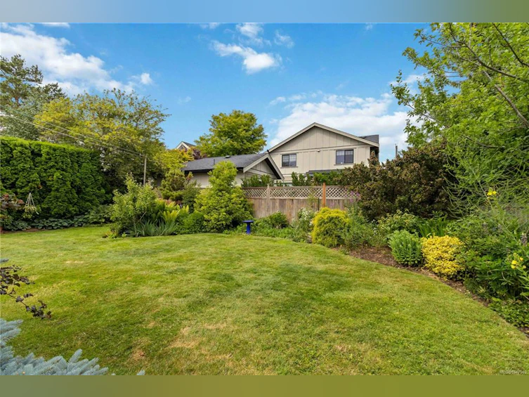 590 Monterey Avenue, Oak Bay, BC, V8S 4T9 - 57