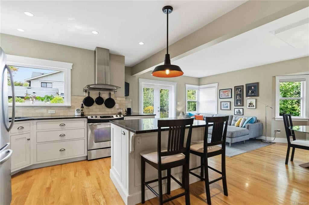 590 Monterey Avenue, Oak Bay, BC, V8S 4T9 - 25