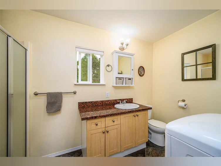 429 Community Road, Kelsey Bay/Sayward, BC, V0P 1R0 - 13