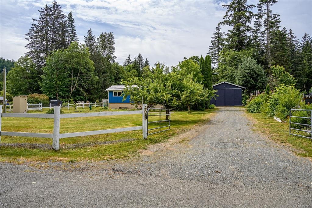 429 Community Road, Kelsey Bay/Sayward, BC, V0P 1R0 - 26