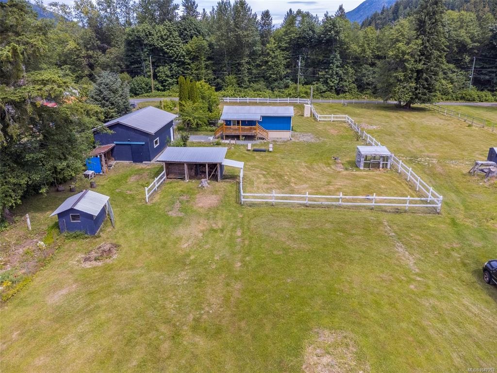 429 Community Road, Kelsey Bay/Sayward, BC, V0P 1R0 - 48