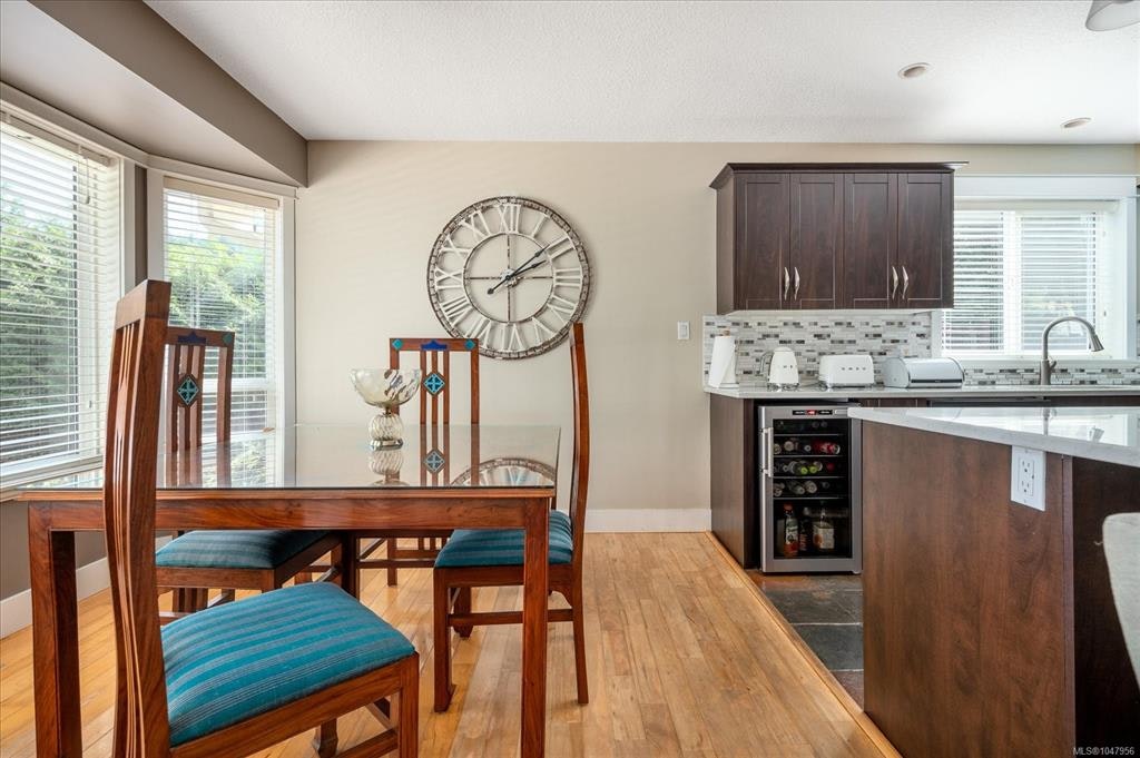 4734 Vista View Crescent, Nanaimo, BC, V9V 1N8 - 10