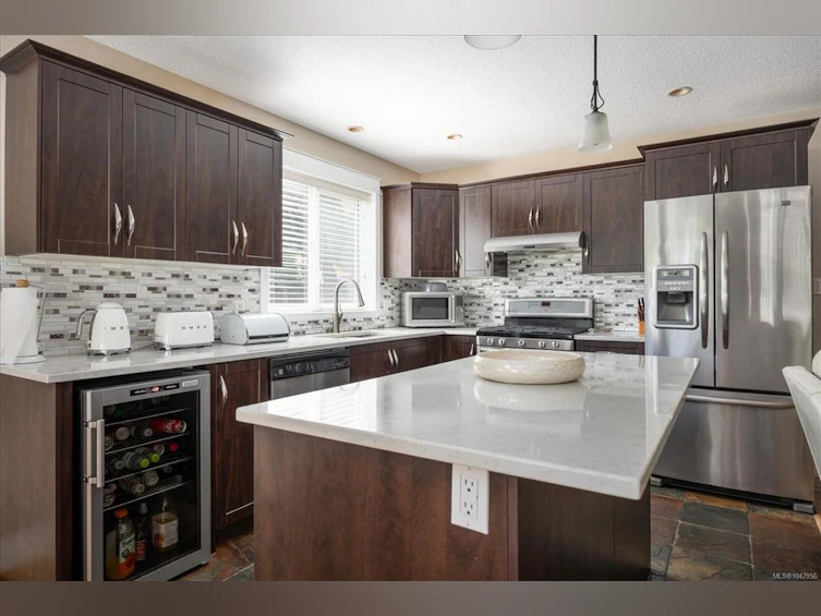 4734 Vista View Crescent, Nanaimo, BC, V9V 1N8 - 13