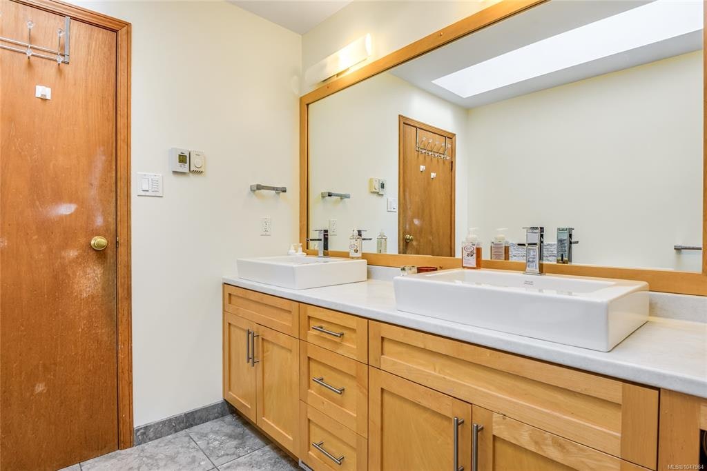3910 S Island Highway, Campbell River, BC, V9H 1M1 - 21