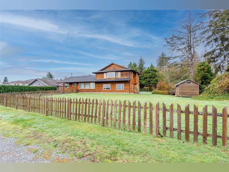 3910 S Island Highway, Campbell River, BC, V9H 1M1 - 34