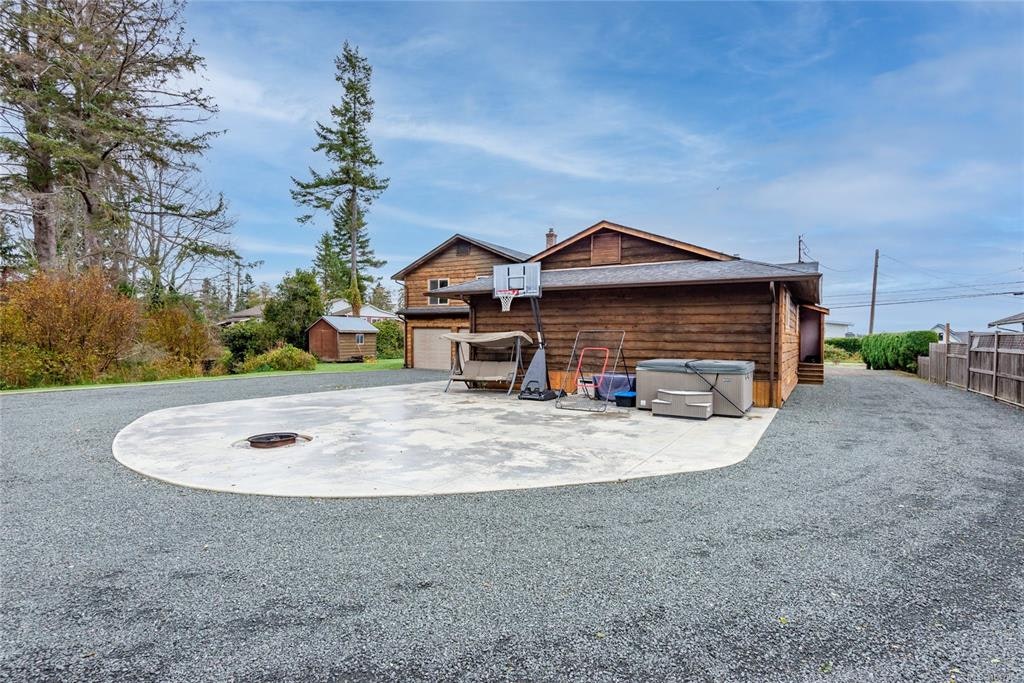 3910 S Island Highway, Campbell River, BC, V9H 1M1 - 37