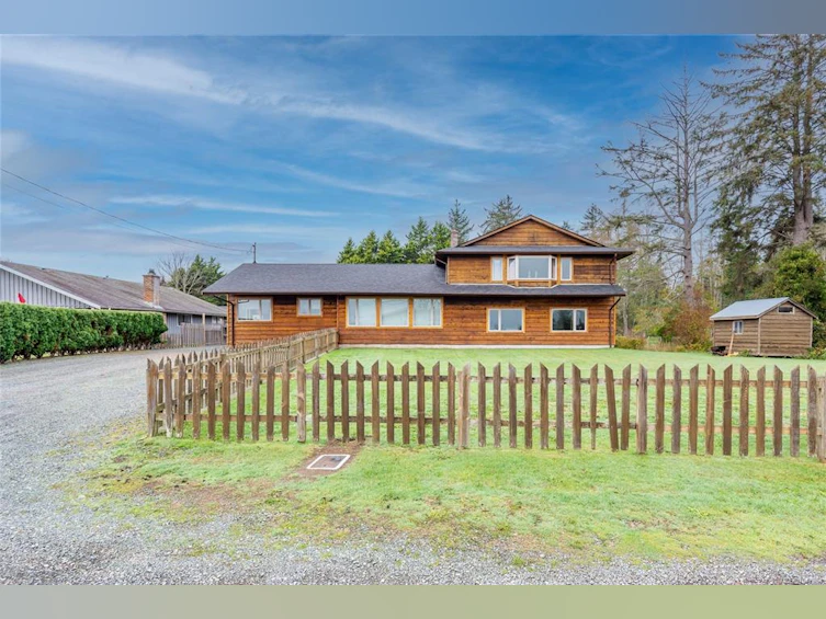 3910 S Island Highway, Campbell River, BC, V9H 1M1 - 33
