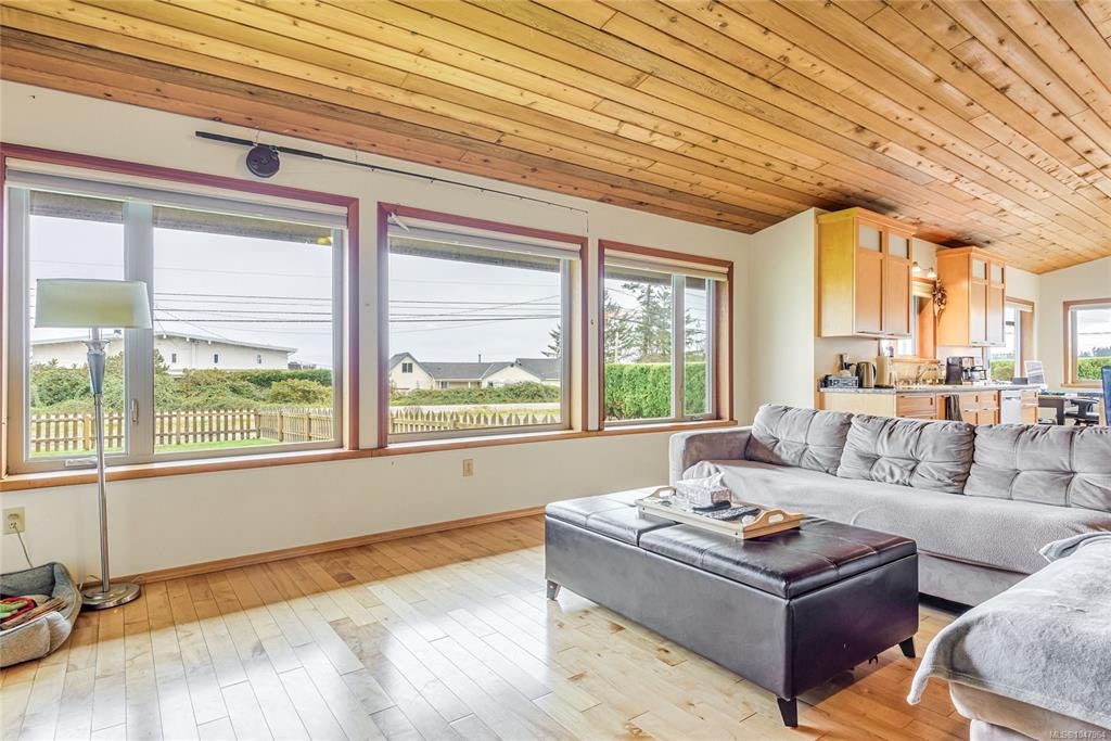 3910 S Island Highway, Campbell River, BC, V9H 1M1 - 7