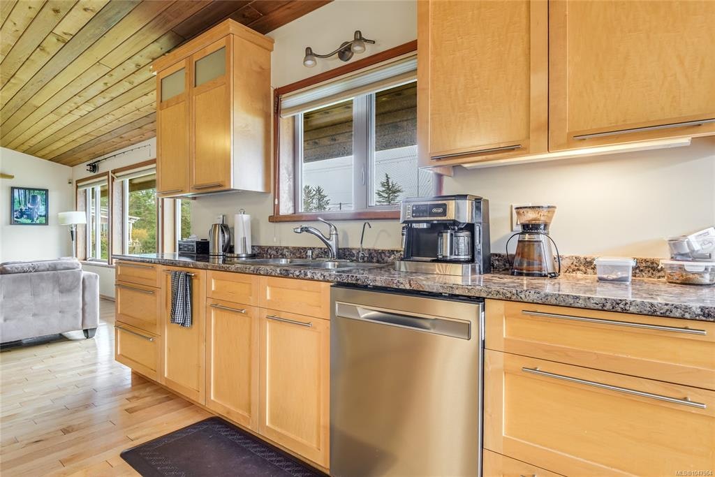 3910 S Island Highway, Campbell River, BC, V9H 1M1 - 12