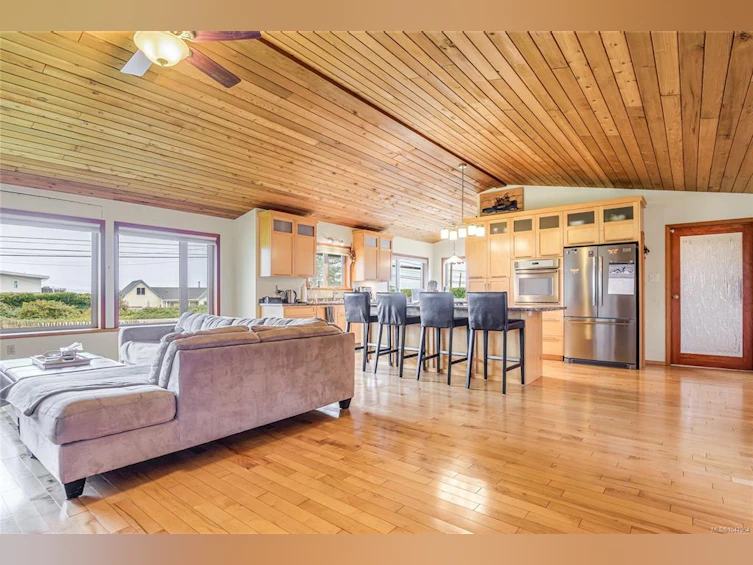3910 S Island Highway, Campbell River, BC, V9H 1M1 - 6