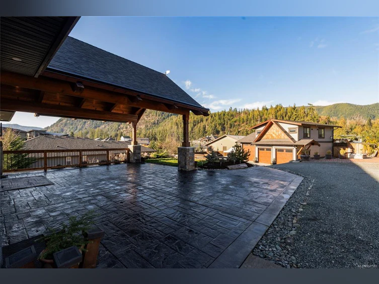 7343 Lakefront Place, Lake Cowichan, BC, V0R 2G1 - 75