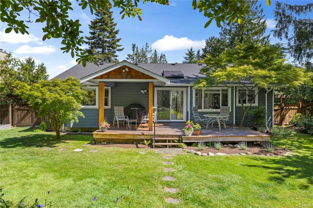 683 Gaetjen Street, Parksville, BC, V9P 1B3