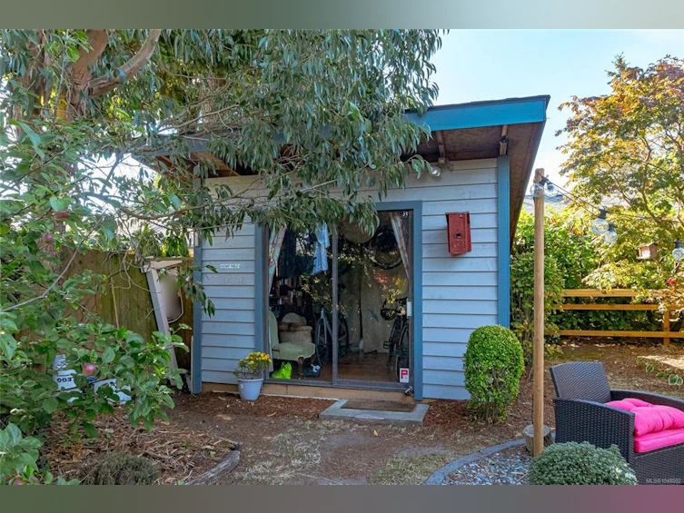 2445 Amelia Avenue, Sidney, BC, V8L 2J4 - 29