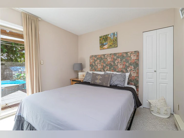 2526 W Island Highway, Qualicum Beach, BC, V9K 1B5 - 48