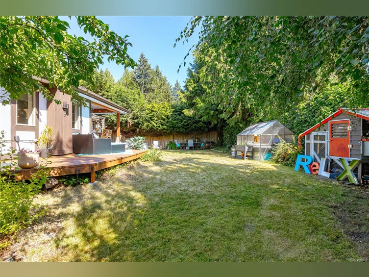 2526 W Island Highway, Qualicum Beach, BC, V9K 1B5 - 59