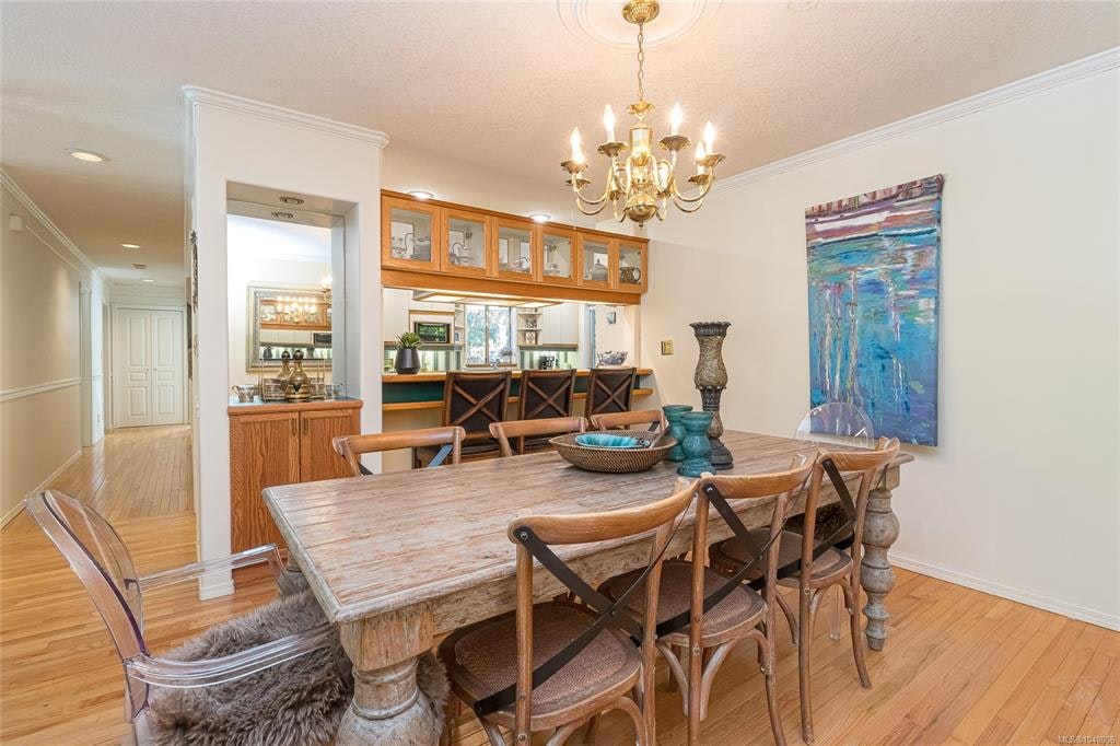 2526 W Island Highway, Qualicum Beach, BC, V9K 1B5 - 27