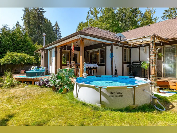 2526 W Island Highway, Qualicum Beach, BC, V9K 1B5 - 7