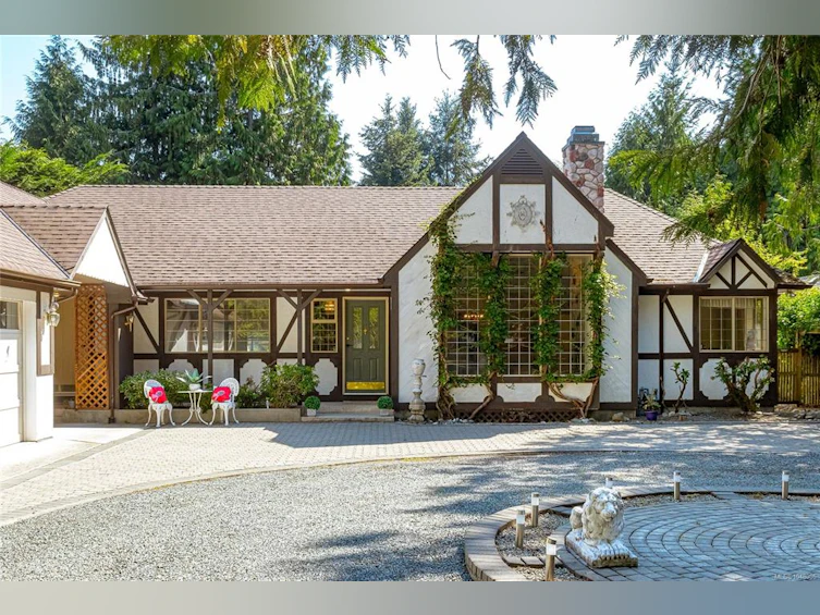2526 W Island Highway, Qualicum Beach, BC, V9K 1B5 - 19