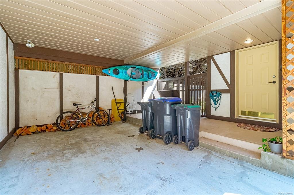 2526 W Island Highway, Qualicum Beach, BC, V9K 1B5 - 55