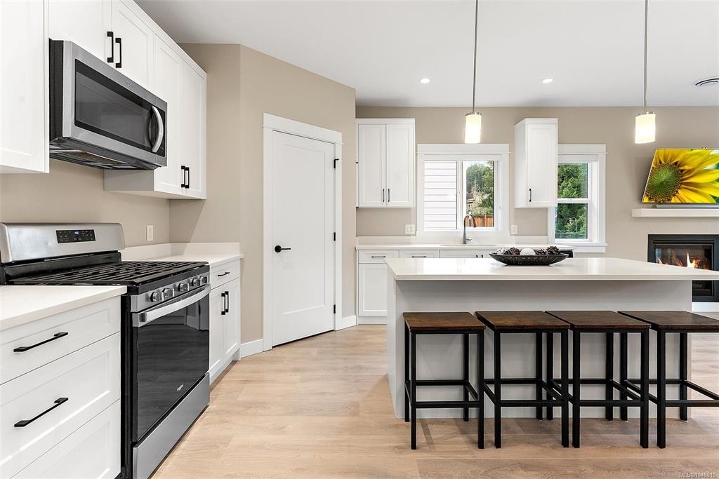 933 Blakeon Place, Langford, BC, V9C 0R3 - 14
