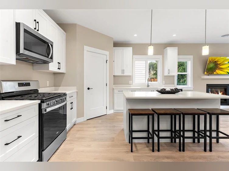 933 Blakeon Place, Langford, BC, V9C 0R3 - 14