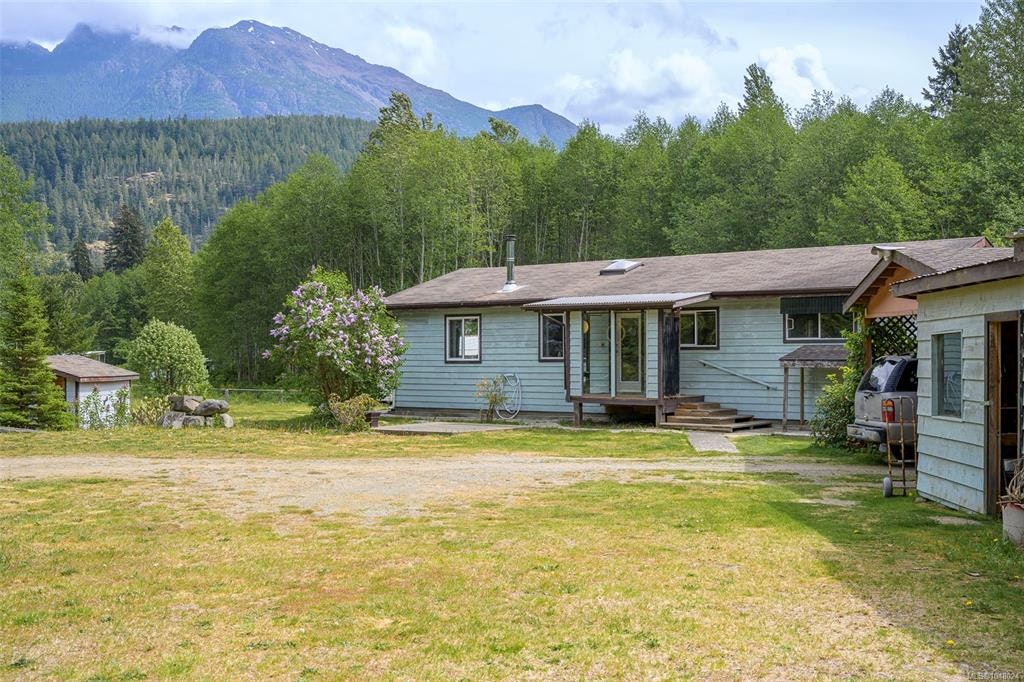 400 Dyer Road, Kelsey Bay/Sayward, BC, V0P 1R0 - 2