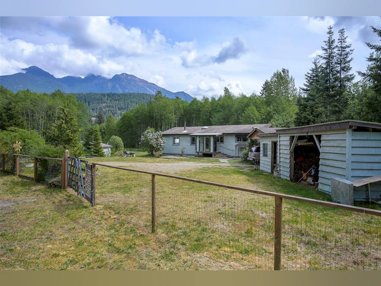 400 Dyer Road, Kelsey Bay/Sayward, BC, V0P 1R0 - 21