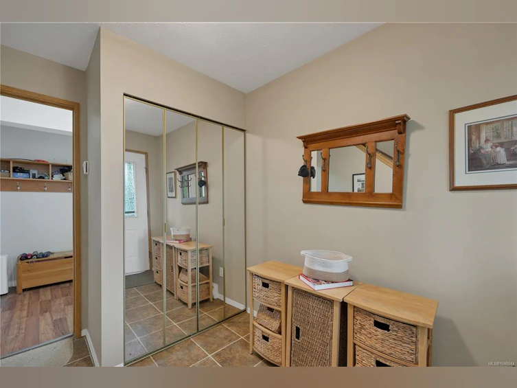 1920 Raven Place, Campbell River, BC, V9W 7H8 - 3