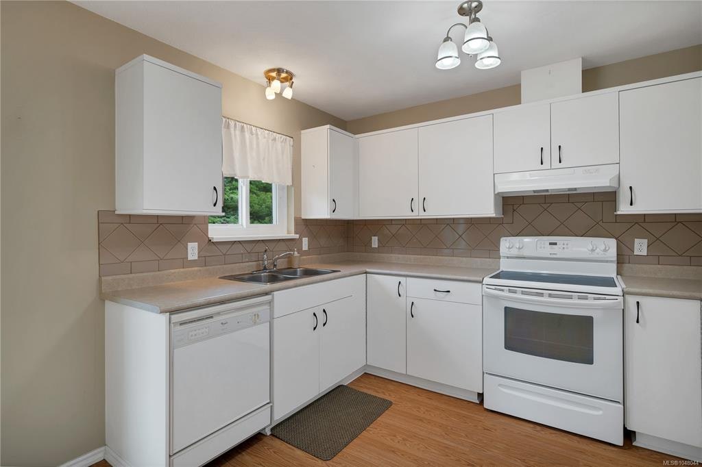 1920 Raven Place - 5